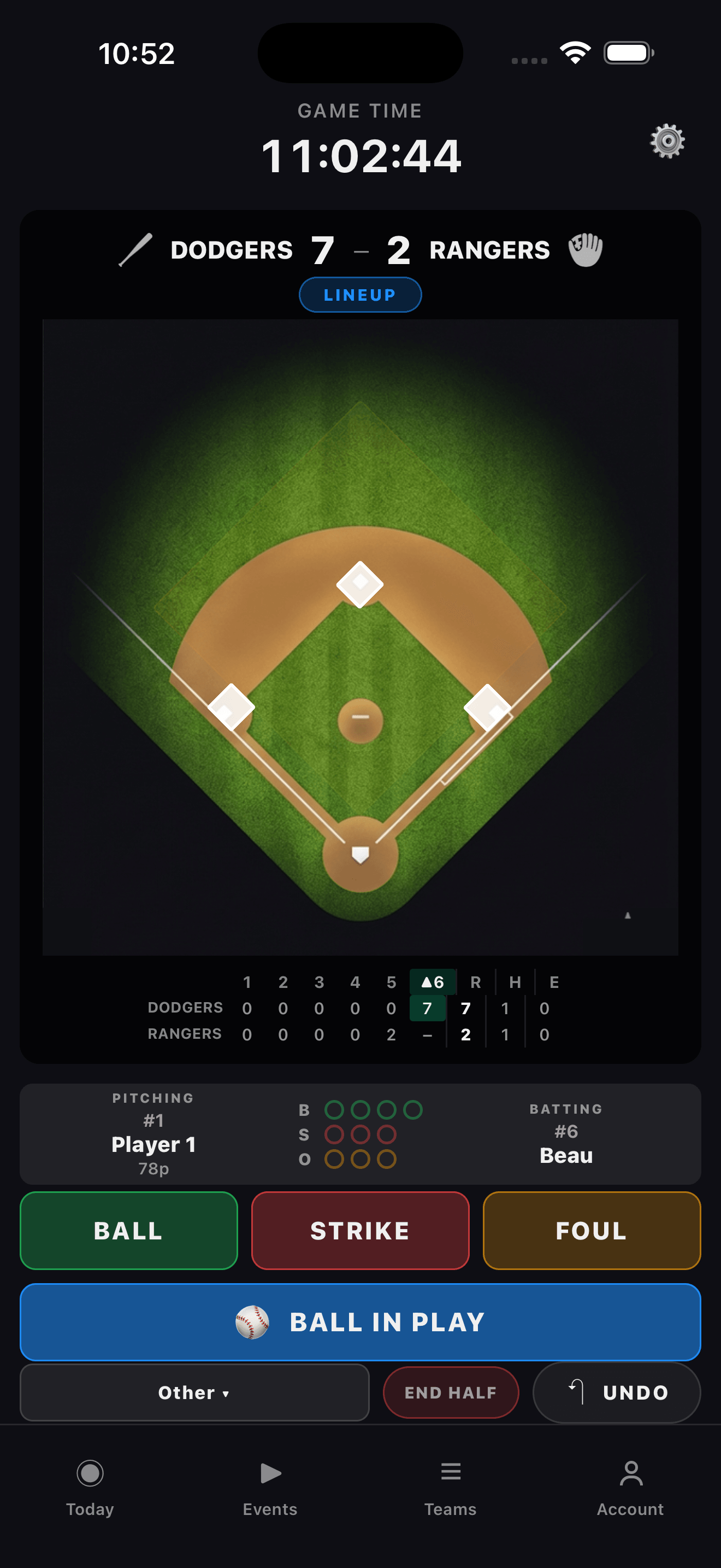 Stathlon baseball scoring screen showing Dodgers 7, Rangers 2 with the interactive diamond, linescore, pitch count, and scoring buttons